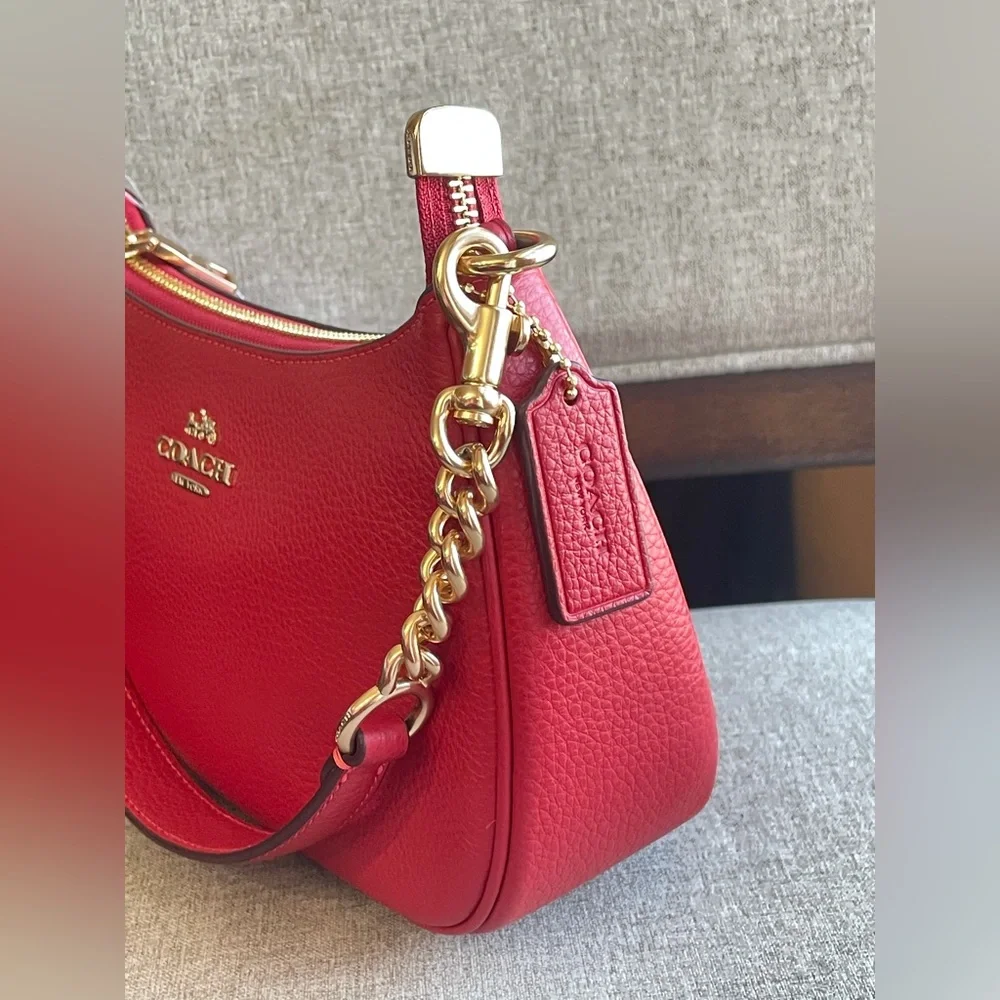 ‼️last one‼️NWT!COACH TERI SHOULDER BAG(COACH CV934)GOLD/BOLD RED Holiday gift - Picture 3 of 16